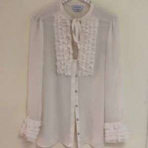 BEBE beautiful sexy shirt